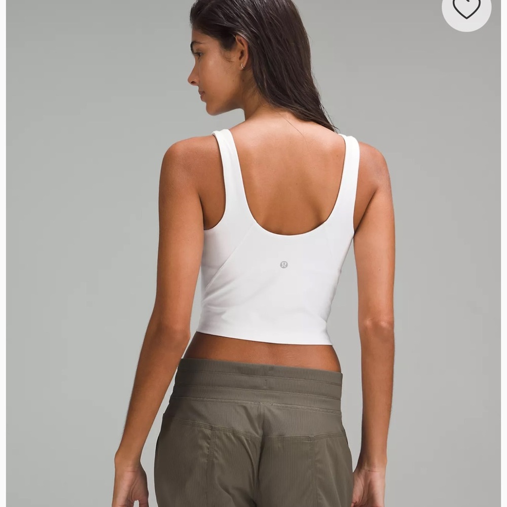 🤍flash sale🤍Lululemon cropped align tank